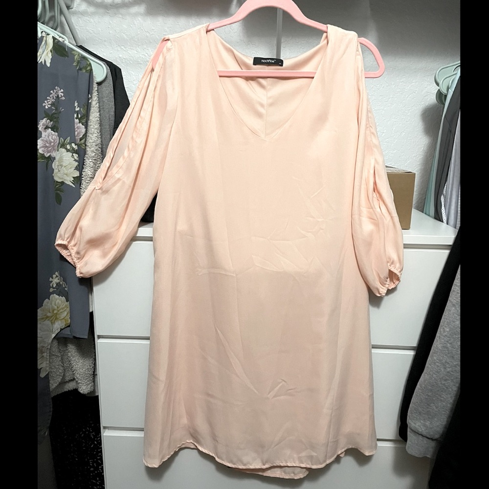 Women’s dress